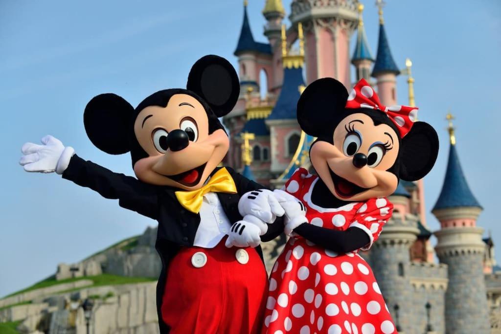 באילי-רומאינוויליירס L'Olivier Centre Ville Parking Disneyland 4 Personnes Et 1 Bebe מראה חיצוני תמונה